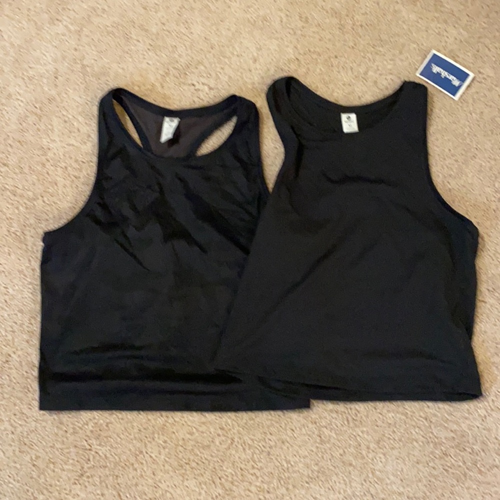 90 degrees workout tops! Crop top. Black Sz M